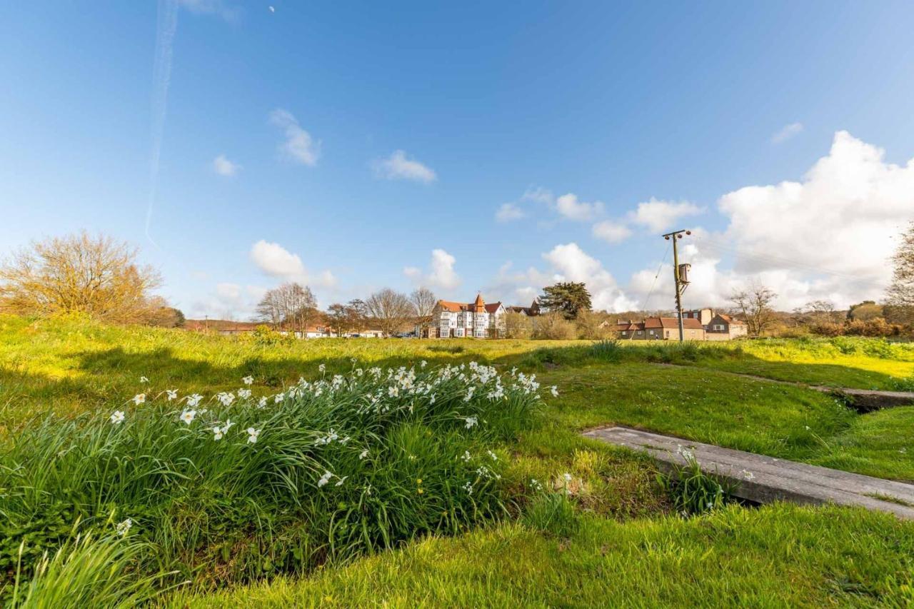 Host & Stay - St Joseph'S Cottage West Runton Exteriör bild